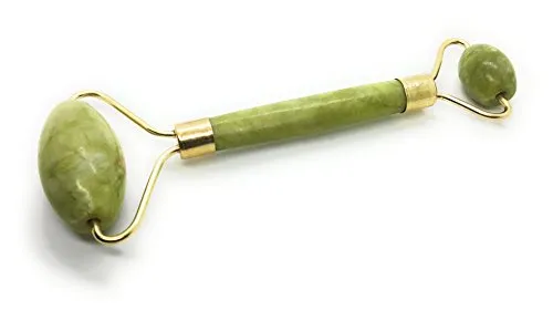 jade-roller-anti-aging-facial