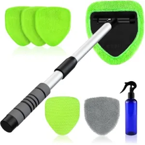 interior-windshield-cleaner
