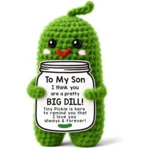 crochet-pickle-gift-set