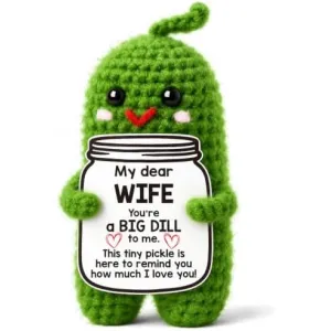 crochet-pickle-gift-set