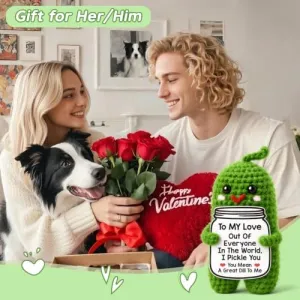 crochet-pickle-gift-set