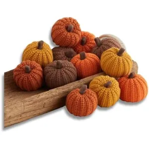 mini-knit-pumpkin-set
