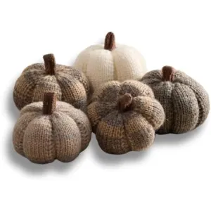 mini-knit-pumpkin-set