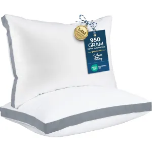 gusseted-hotel-pillows
