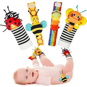 baby-rattle-socks-set