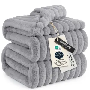 bedsure-gentlesoft-throw-blanket