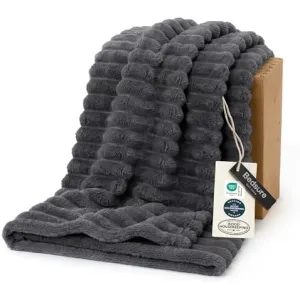 bedsure-gentlesoft-throw-blanket