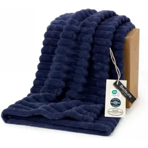 bedsure-gentlesoft-throw-blanket