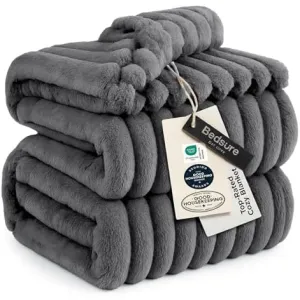 bedsure-gentlesoft-throw-blanket