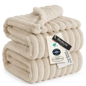 bedsure-gentlesoft-throw-blanket