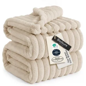 bedsure-gentlesoft-throw-blanket
