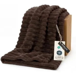 bedsure-gentlesoft-throw-blanket