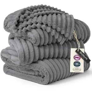bedsure-gentlesoft-throw-blanket