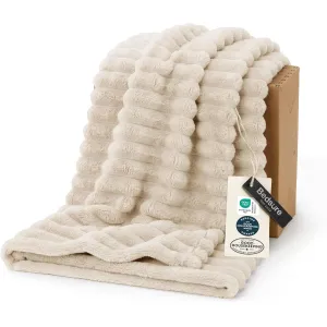bedsure-gentlesoft-throw-blanket