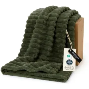 bedsure-gentlesoft-throw-blanket
