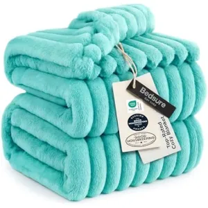 bedsure-gentlesoft-throw-blanket