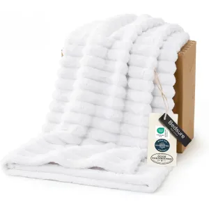 bedsure-gentlesoft-throw-blanket