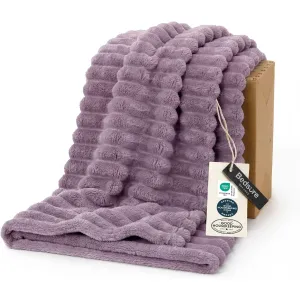 bedsure-gentlesoft-throw-blanket