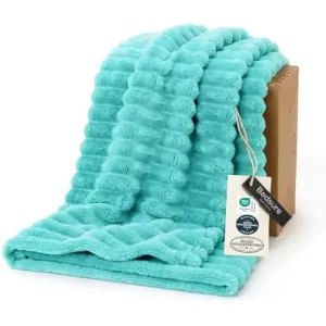 bedsure-gentlesoft-throw-blanket