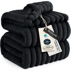 bedsure-gentlesoft-throw-blanket