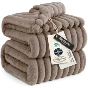 bedsure-gentlesoft-throw-blanket