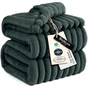 bedsure-gentlesoft-throw-blanket
