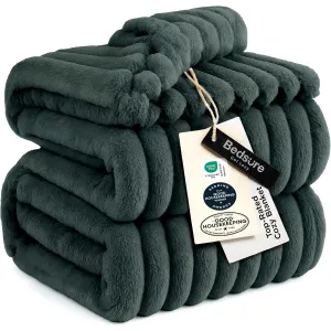 bedsure-gentlesoft-throw-blanket