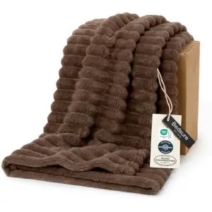bedsure-gentlesoft-throw-blanket