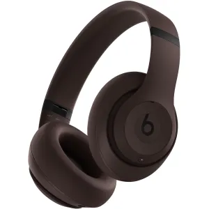 beats-studio-pro-headphones