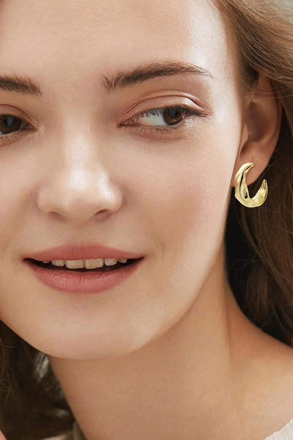 abilith-twisted-hoop-earrings-for-women-one-hole-gold-huggie-studs-for-women-trendy-spiral-18k-chunky-earrings-for-teen-gift