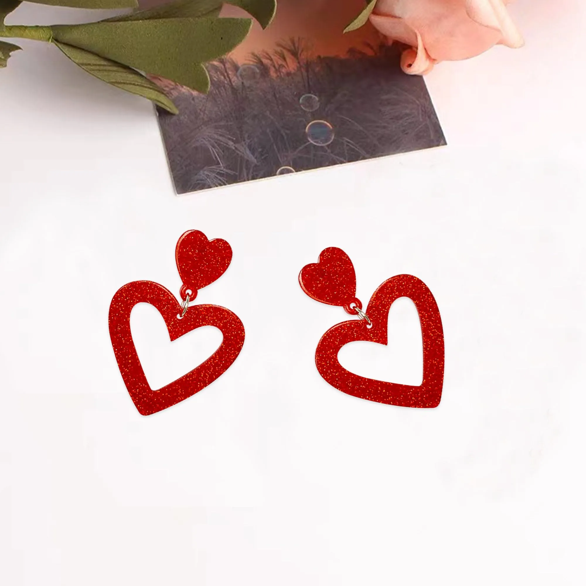 aishgjia-summer-hot-pink-love-heart-earrings-for-women-y2k-double-heart-red-dangle-earrings-lightweight-acrylic-earrings-jewelry-gifts-for-valentine-s-day-wife-mom