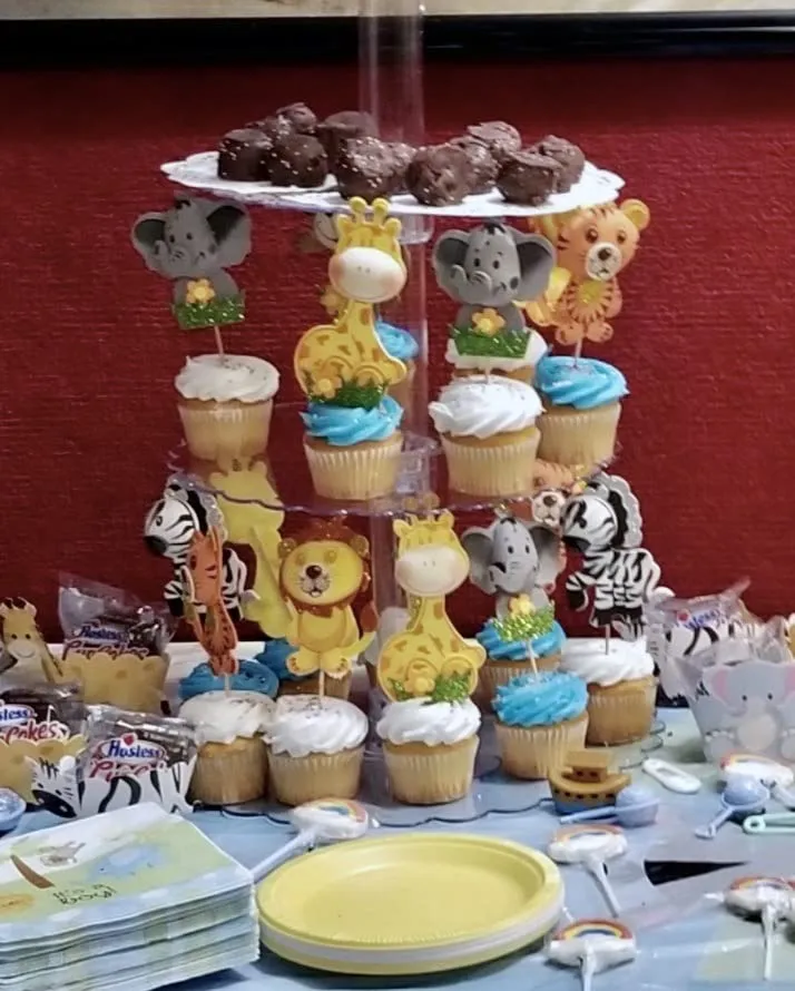 avellim-foam-safari-jungle-zoo-animals-foam-cutouts-for-baby-shower-theme-birthday-party-decoration-for-boys-and-girls-4-5-tall-set-of-18-wood-sticks-included