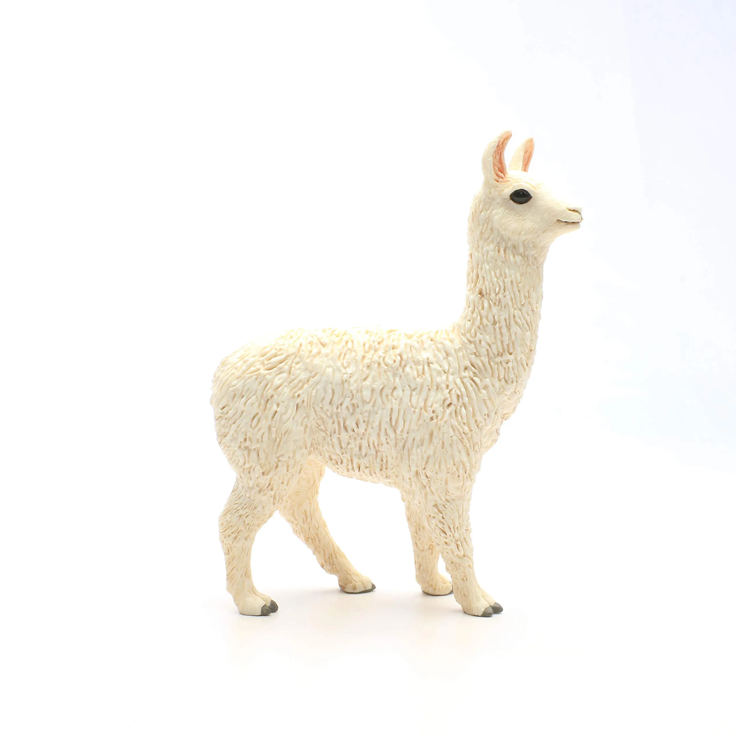 schleich-farm-world-realistic-cute-farm-llama-figurine-highly-detailed-and-durable-farm-animal-figurine-for-boys-and-girls-gift-for-kids-ages-3
